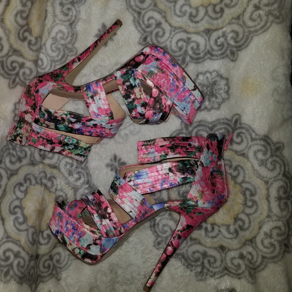 ShoeDazzle Heels
